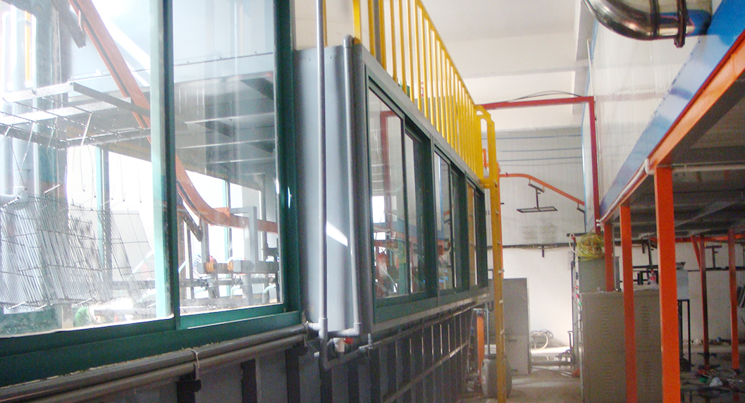 ���{�S��ʹ�ìF��